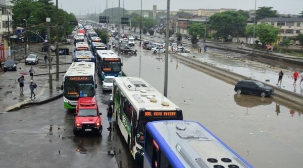inundatii brazilia zeci oameni murit disparut