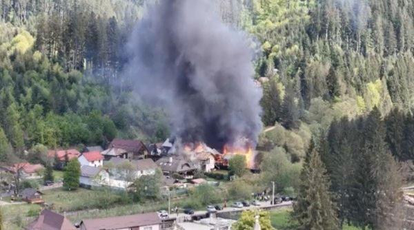 incendiu manastirea voronet suceava