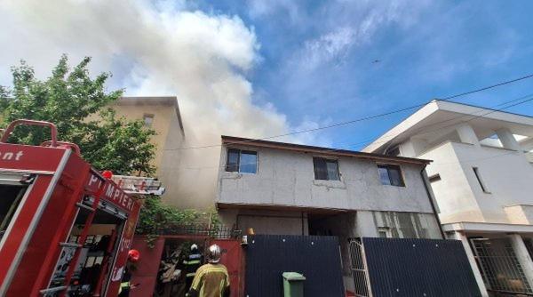 incendiu casa capitala