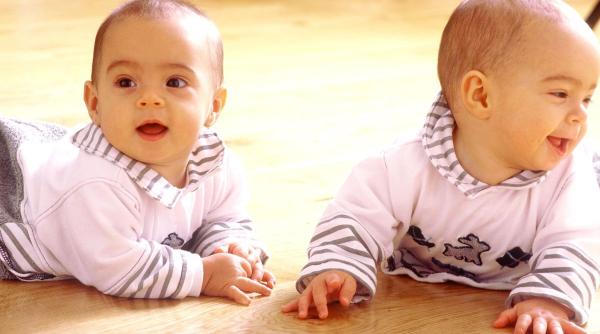 4 zodii copii gemeni