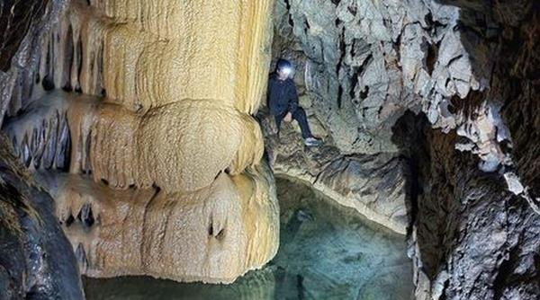 pestera traseu turism