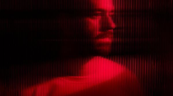 artistul grec theodore lanseaza in romania videoclipul the big rip o piesa optimista despre sfarsitul universului