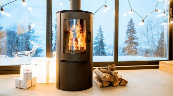 sobe pe lemn solutia traditionala si eficienta pentru incalzirea locuintei