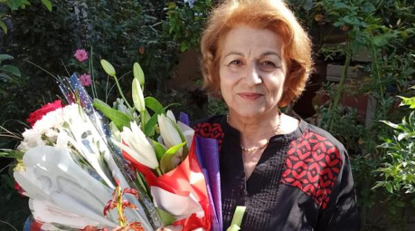 un copil curios este un copil inteligent deviza unei invatatoare de exceptie inscrisa in liga profesorilor exceptionali a fundatiei dan voiculescu pentru dezvoltarea romaniei