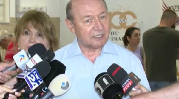 traian basescu stat coada sotie maria votare
