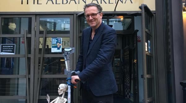 vedeta tv michael mosley gasit mort insula greceasca symi