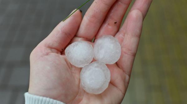 grindina ploi furtuni banat moldova transilvania maramures