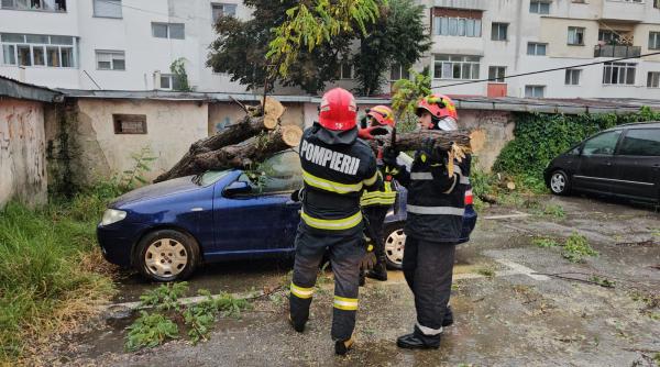 interventii aproape 100 localitati 22 judete furtuni