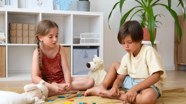 cum sa integrezi joaca educativa in dezvoltarea armonioasa a copilului tau