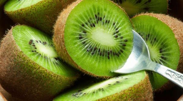 9 beneficii kiwi sanatate