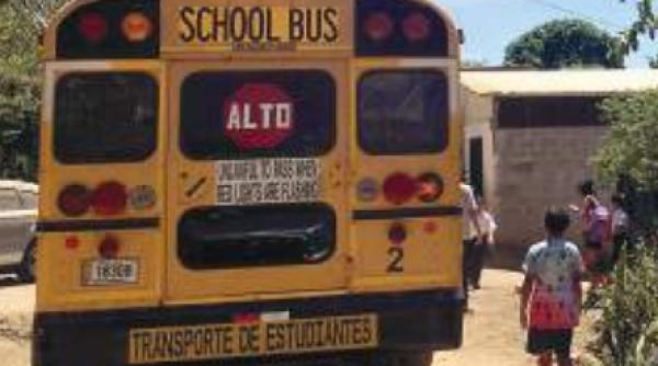 placerea uniformei scolare