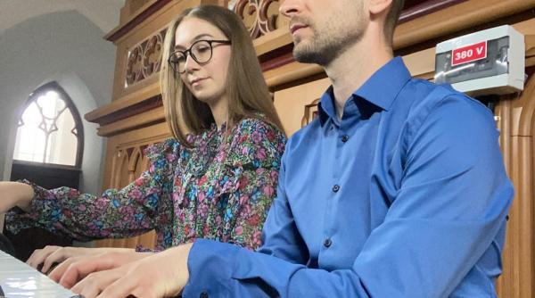 turneul national orgile romaniei 2024 s a incheiat in acest weekend organistii eduard antal si maria luisa andrici au sustinut opt concerte pe orgile din toata tara