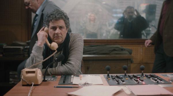 anul nou care n a fost lungmetrajul de debut al regizorului bogdan muresanu va avea premiera mondiala la festivalul international de film de la venetia