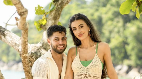 bianca si robert au parasit aseara insula iubirii intr o editie lidder de audienta diseara o noua limita va fi incalcata cand o ispita va alege sa isi petreaca noaptea in camera unui concurent