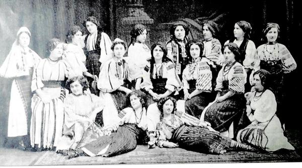 maria cosma sfanta sibiencelor studenti sarmani feminista