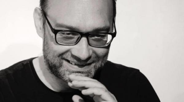 ne a parasit regizorul bogdan budes