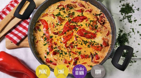 mancare de ardei copti cu smantana si usturoi