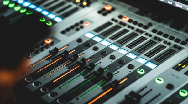 cum sa alegi cel mai potrivit mixer audio