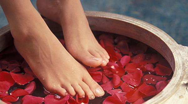 retete exfoliante naturale calcaie crapate celule moarte