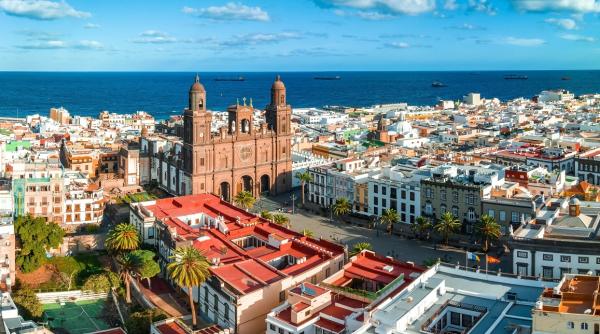 descopera farmecul istoric al orasului las palmas din gran canaria