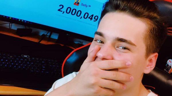 selly castigat suma uriasa 5 zile beach please