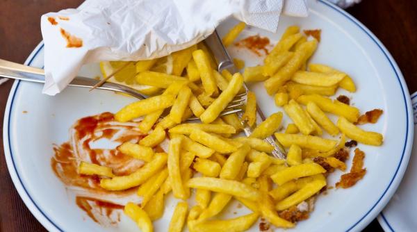 start up ungaria risipa mancare munch extinde iasi