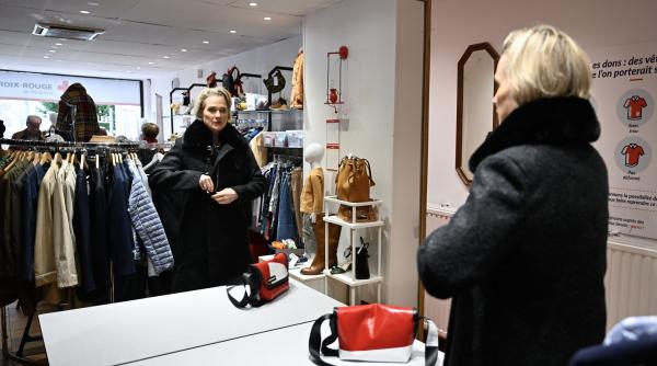 metode sigure eficiente curatare haine incaltaminte second hand