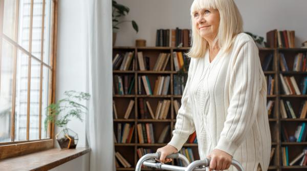 beneficiile utilizarii unui cadru de mers la pacientii cu avc