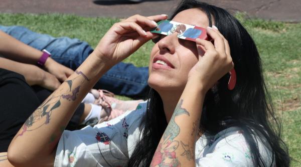 influente eclipsa solara 2 octombrie 2024 zodii astrologie inel foc