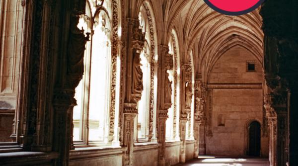 expozitia fotografii pe harta lumii la final vizita cu ghidaj gratuit si proiectie de diapozitive