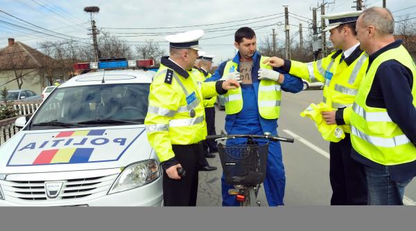 politia veste reflectorizante masini pirotehnice buget