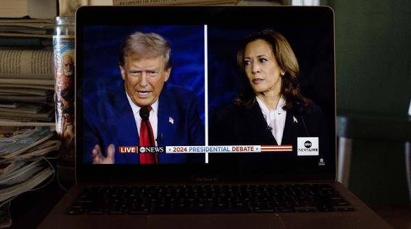 harris trump cursa stransa state