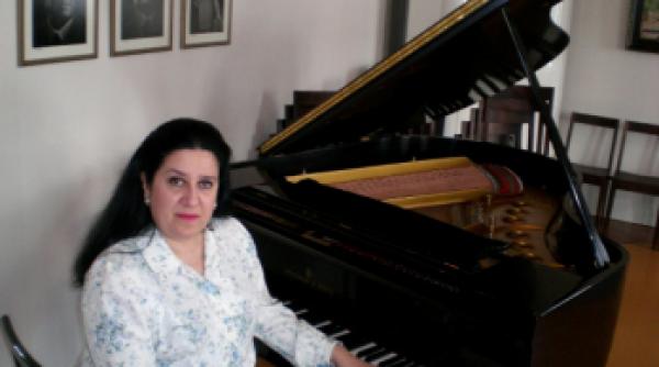 pianista ilinca dumitrescu sustine un recital extraordinar cu prilejul zilei limbii alfabetului si culturii armene
