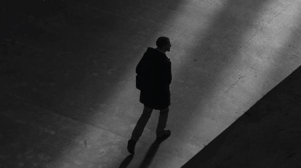 piano colours un spectacol inedit ce imbina muzica clasica si electronica cu dans contemporan si text in premiera la teatrul national de opereta si musical ion dacian din bucuresti