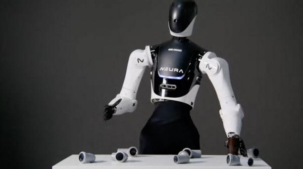 premiera mondiala dresda robot trei brate orchestra simfonica