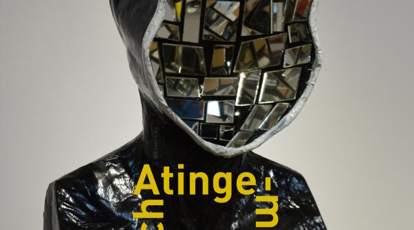 descopera interactivitatea sculpturii cinetice in expozitia atinge ma a artistului horia hudubet