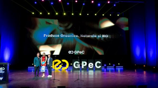 aronia charlottenburg castiga premiul de magazinul anului 2024 produse organice si bio alaturi de limitless agency