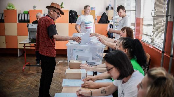 au inceput alegerile parlamentare anticipate in bulgaria