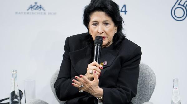 presedintele georgiei salome zourabichvili denunta o falsificare totala a alegerilor