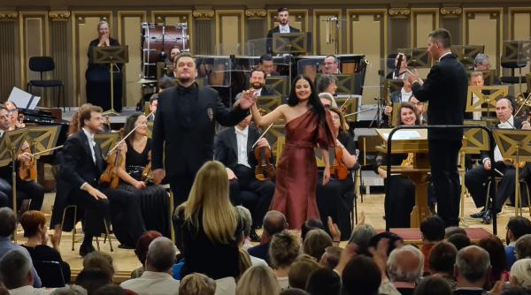 turneul national zambetul muzicii soprana teodora gheorghiu bas baritonul sorin coliban si pianista diana ionescu intre 6 si 18 noiembrie pe scene din romania