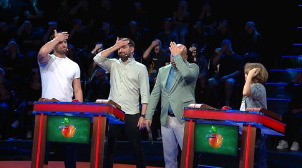 adrian nartea si cosmin vijeu ies la tabla la esti mai destept decat un copil de clasa a v a astazi de la ora 18 00 la antena 1