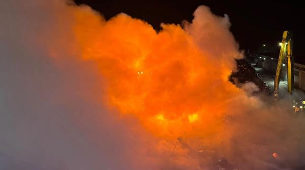 incendiu centru colectare fier vechi portul murfaltlar