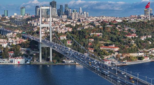 economia turciei redreseaza s p imbunatatit ratingul suveran