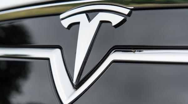 tesla atinge o valoare de piata de 1 miliard de dolari dupa victoria lui trump