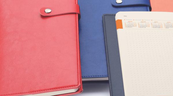 creeaza amintiri si planuri la tipografia global print alege agendele personalizate global print pentru anul viitor