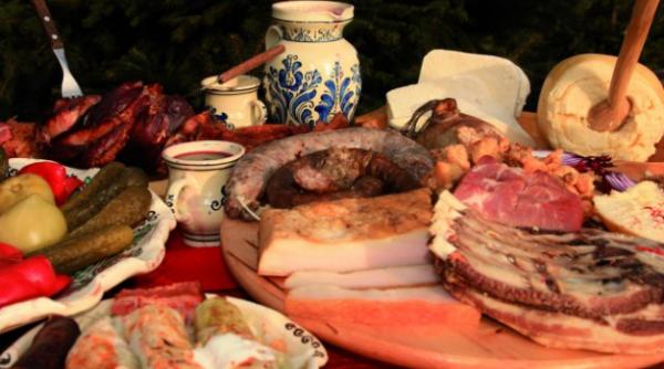 lasata secului 14 noiembrie traditii focuri spirite rugaciune intrare post craciun