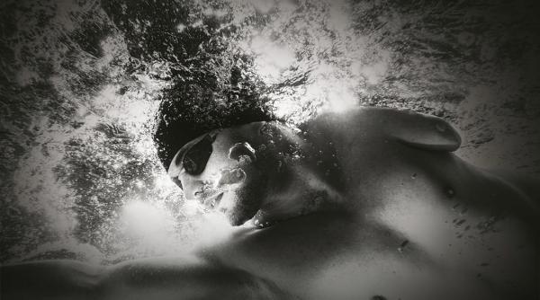 world unseen o expozitie de fotografie inedita