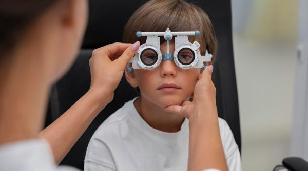 protejeaza vederea copilului tau importanta controalelor oftalmologice regulate