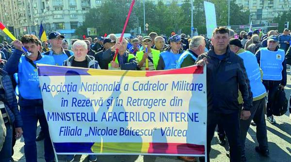 rezervisti sustinatori elena lasconi protest