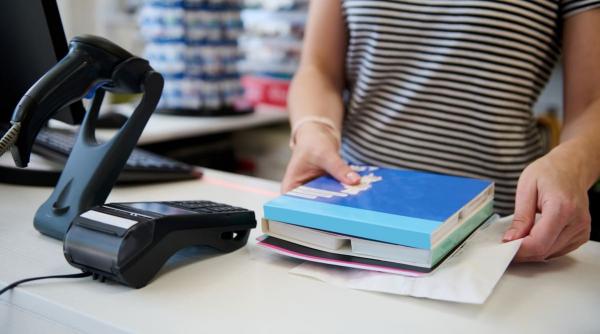 elementele esentiale de papetarie pentru gestionarea eficienta a unui magazin